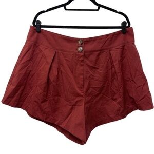 Fashion to Figure shorts NWT